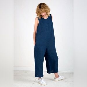 OffOn Linen Sleeveless Oversized Jumpsuit